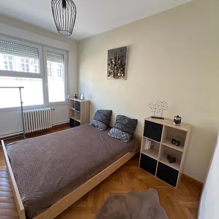 アパート Centre Ville 2 Chambres Tarif Long Sejour ヴァランシエンヌ